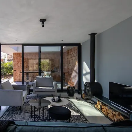 Houten Boshuis By Droomvilla * 우스테르하트